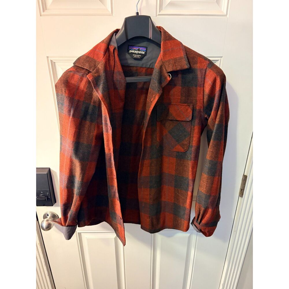 Patagonia Mens Medium Long-Sleeved Gerard Shirt Merino Wool Plaid Red M